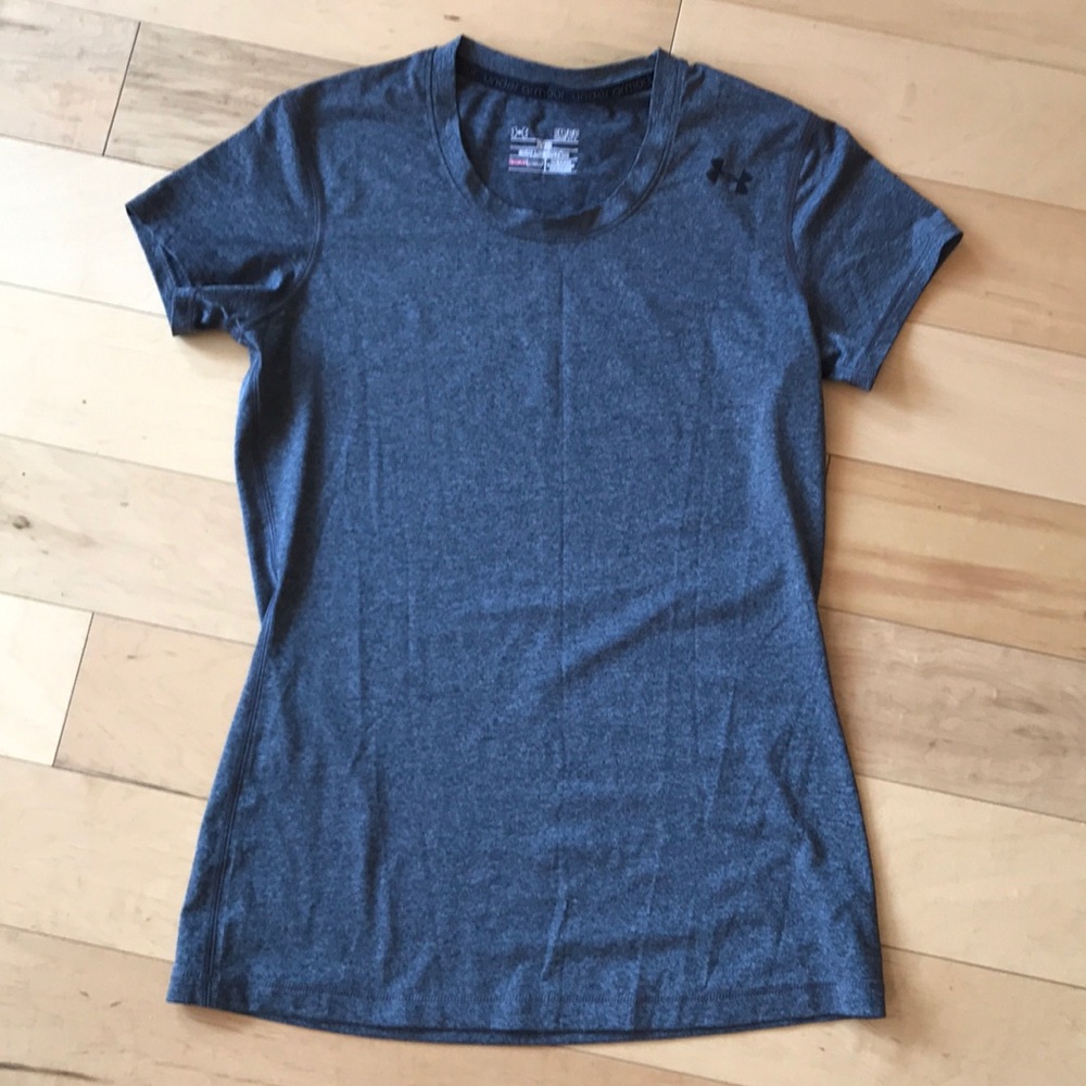 Under armour top